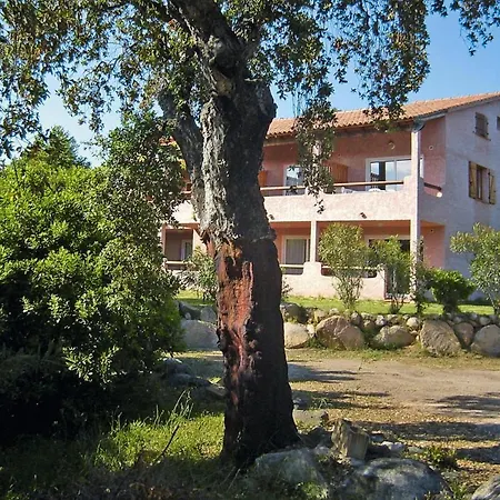 Near Pinarellu Bay