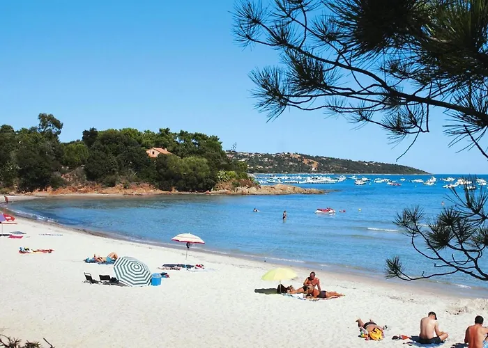 Near Pinarellu Bay Apartamento